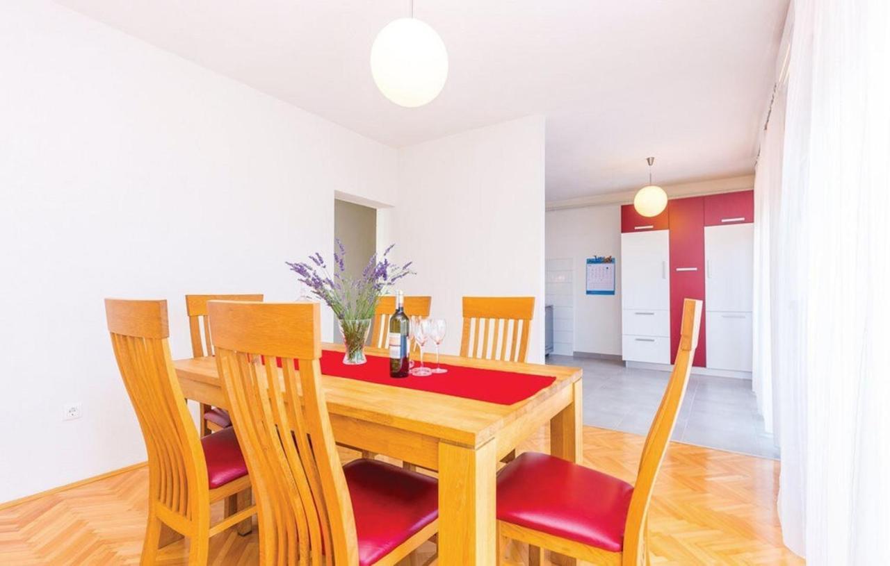 Big White Apartment Novi Vinodolski Dış mekan fotoğraf