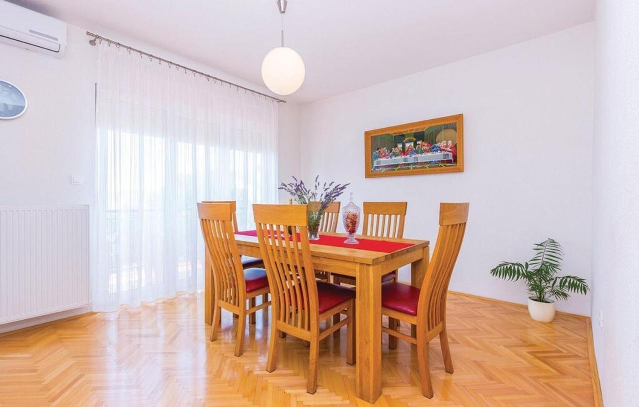 Big White Apartment Novi Vinodolski Dış mekan fotoğraf