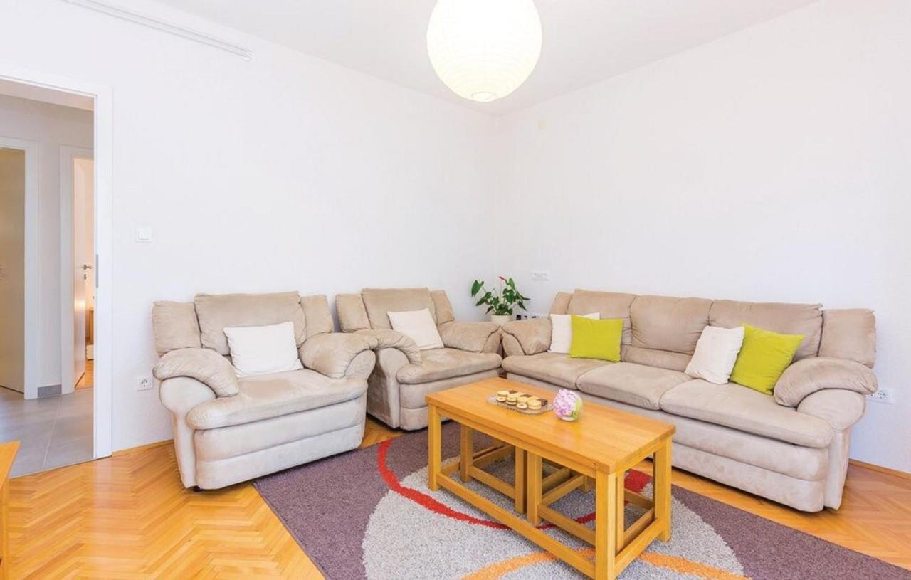 Big White Apartment Novi Vinodolski Dış mekan fotoğraf